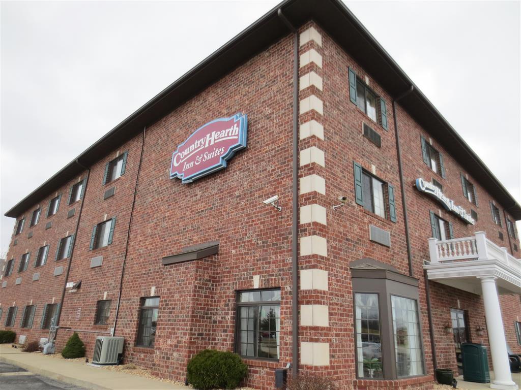 Country Hearth Inn & Suites Edwardsville Exteriör bild