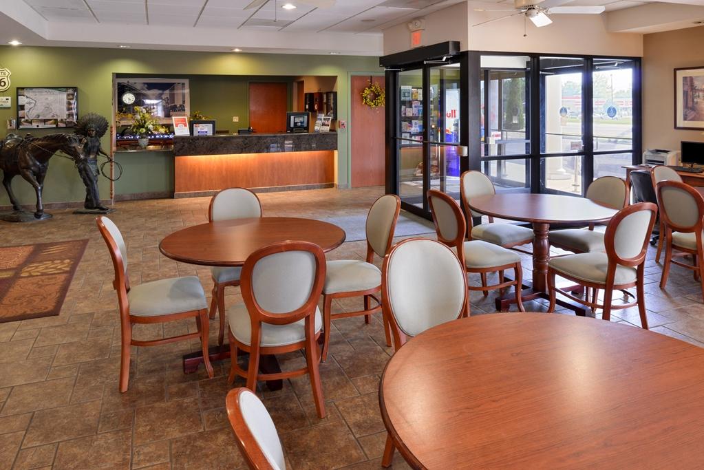 Country Hearth Inn & Suites Edwardsville Inreriör bild