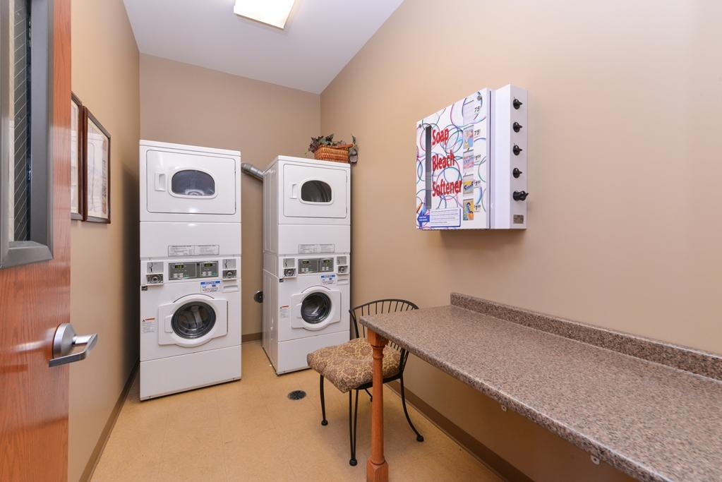Country Hearth Inn & Suites Edwardsville Bekvämligheter bild