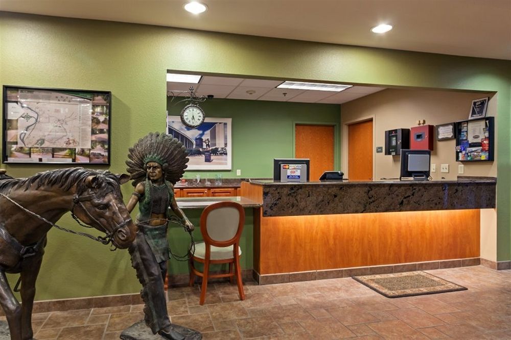 Country Hearth Inn & Suites Edwardsville Exteriör bild