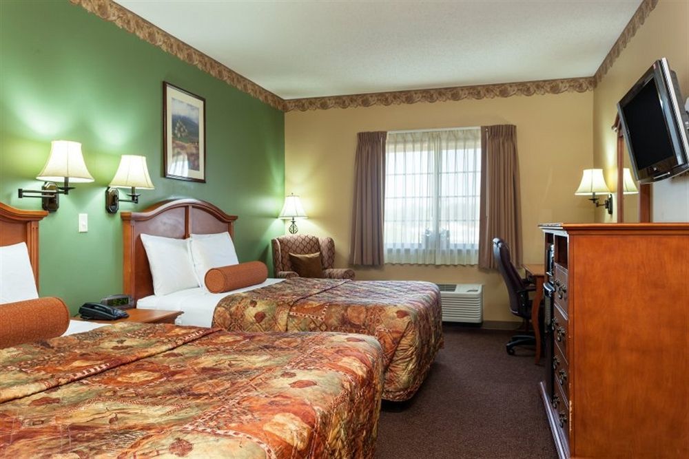 Country Hearth Inn & Suites Edwardsville Exteriör bild